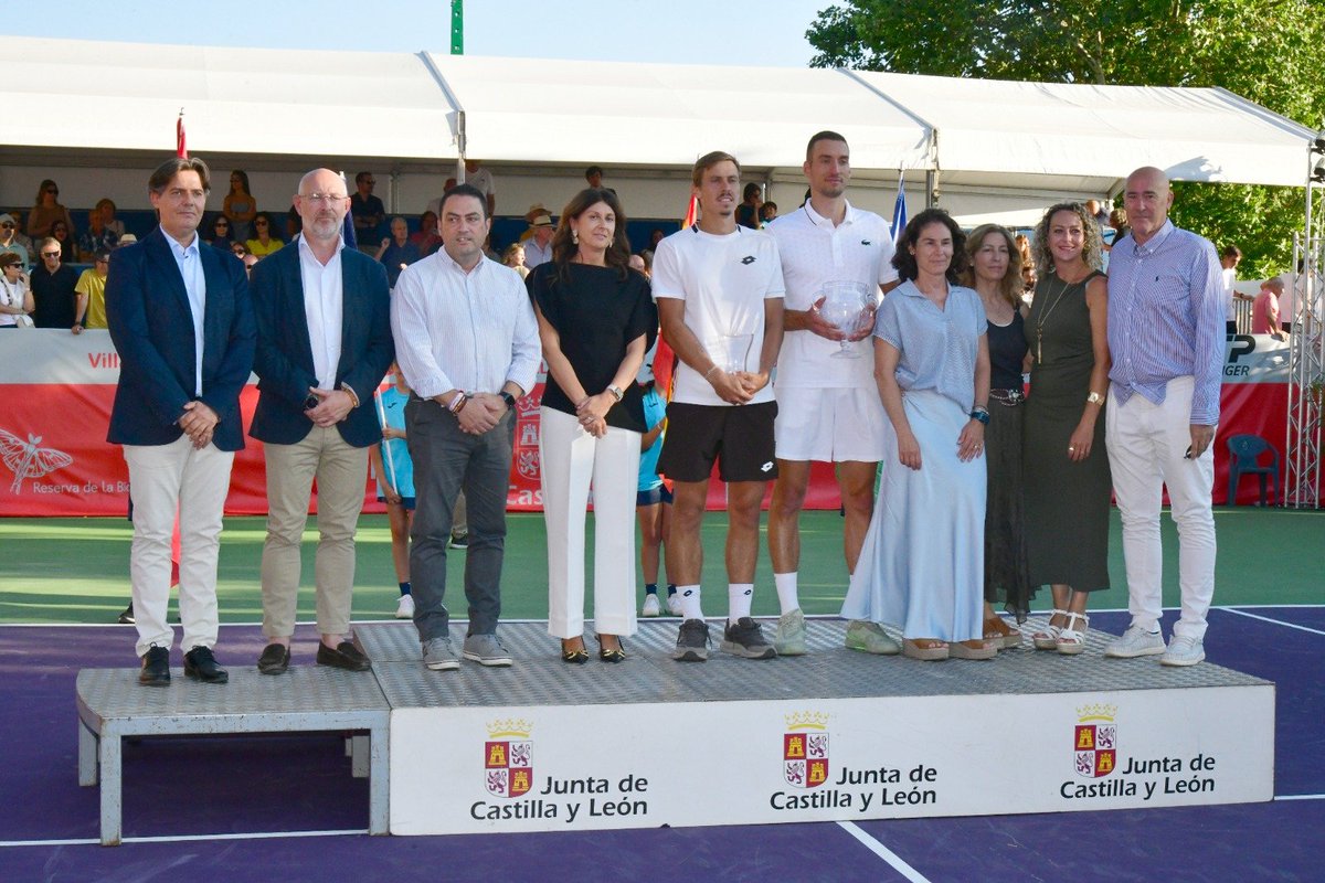 Tenis_Espinar's tweet photo. Más fotos https://t.co/YTAQ3IOXkQ