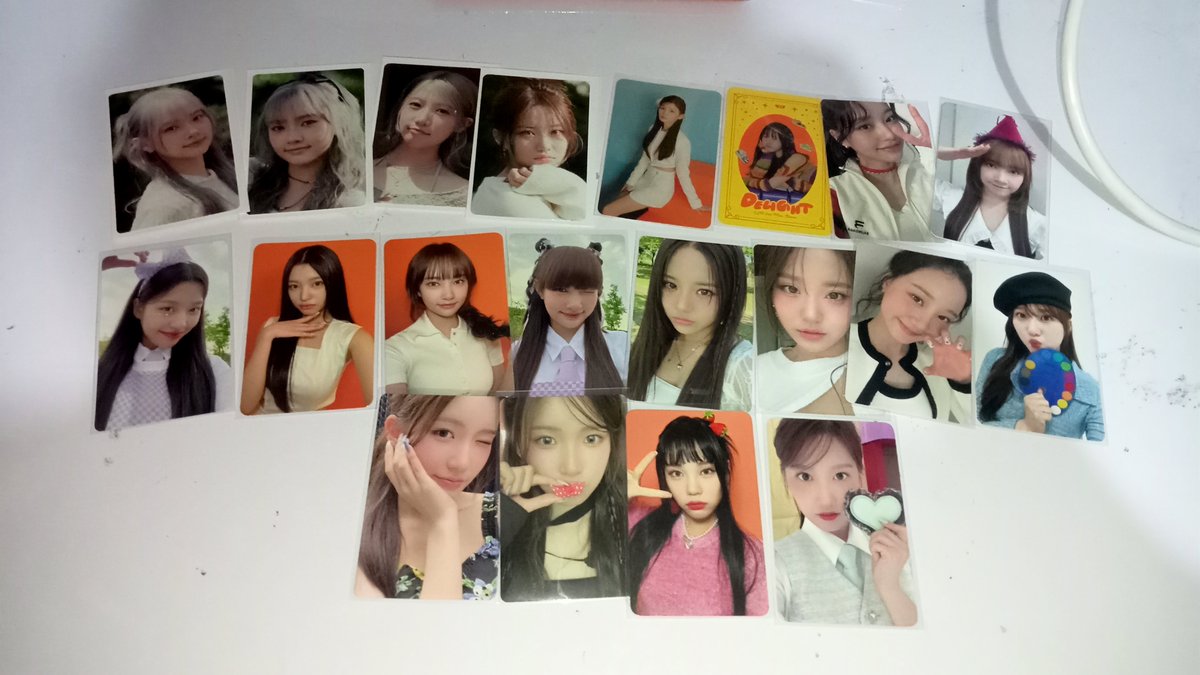 ayuarsymel's tweet photo. HAPPY CSR DAYπππππ
첫μ¬λ 4μ£Όλ
μ μμΌ μΆνν΄μ~
20220727 - 20260727
In the pics: My CSR's Photocard & album collection, CSR Birthday Scrapbook, CSR 'DELIGHT' Album Scrapbooks.
#4EverWithCSR
#CSR_4TH_ANNIVERSARY
#첫μ¬λ_4μ£Όλ
#CSR #첫μ¬λ @CSR_offcl https://t.co/QE1MIBlFbm