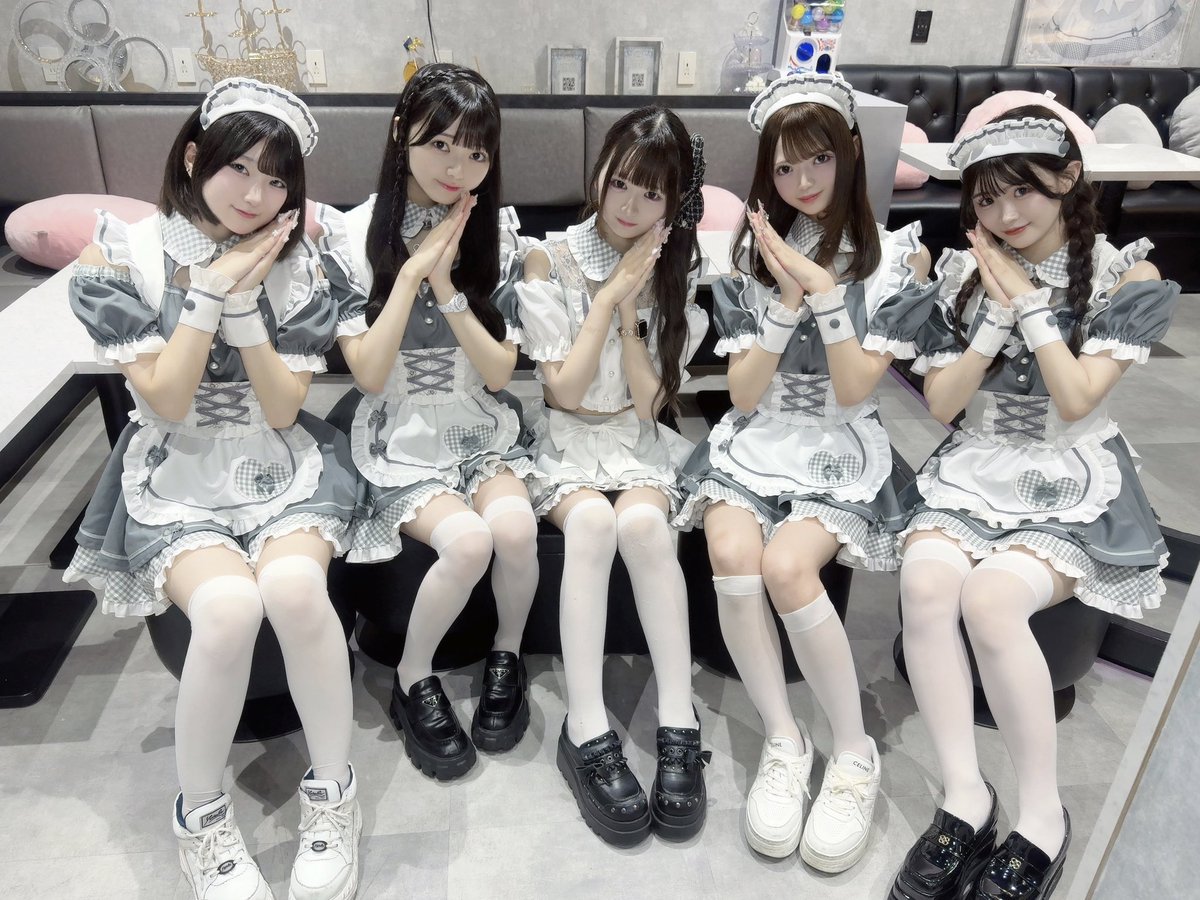 sugarmemorial's tweet photo. ⭐︎🍧Sugar Memorial OPENしました͛🍧⭐︎

☁️7/27出勤メンバー

♡かすみ（＠osatoksm ）
♡あむ(@7mi4s )
♡のん（@non_babu_2 ）
♡みるてん（@_snnignbr ）
♡みれい（@miretandesu ）
♡しおり（@Shiorisugermemo ）
♡るあにゃん（@rua22nyanko ）
♡体入ちゃん

ご来店お待ちしております🌟 https://t.co/6uqtcFmeyp