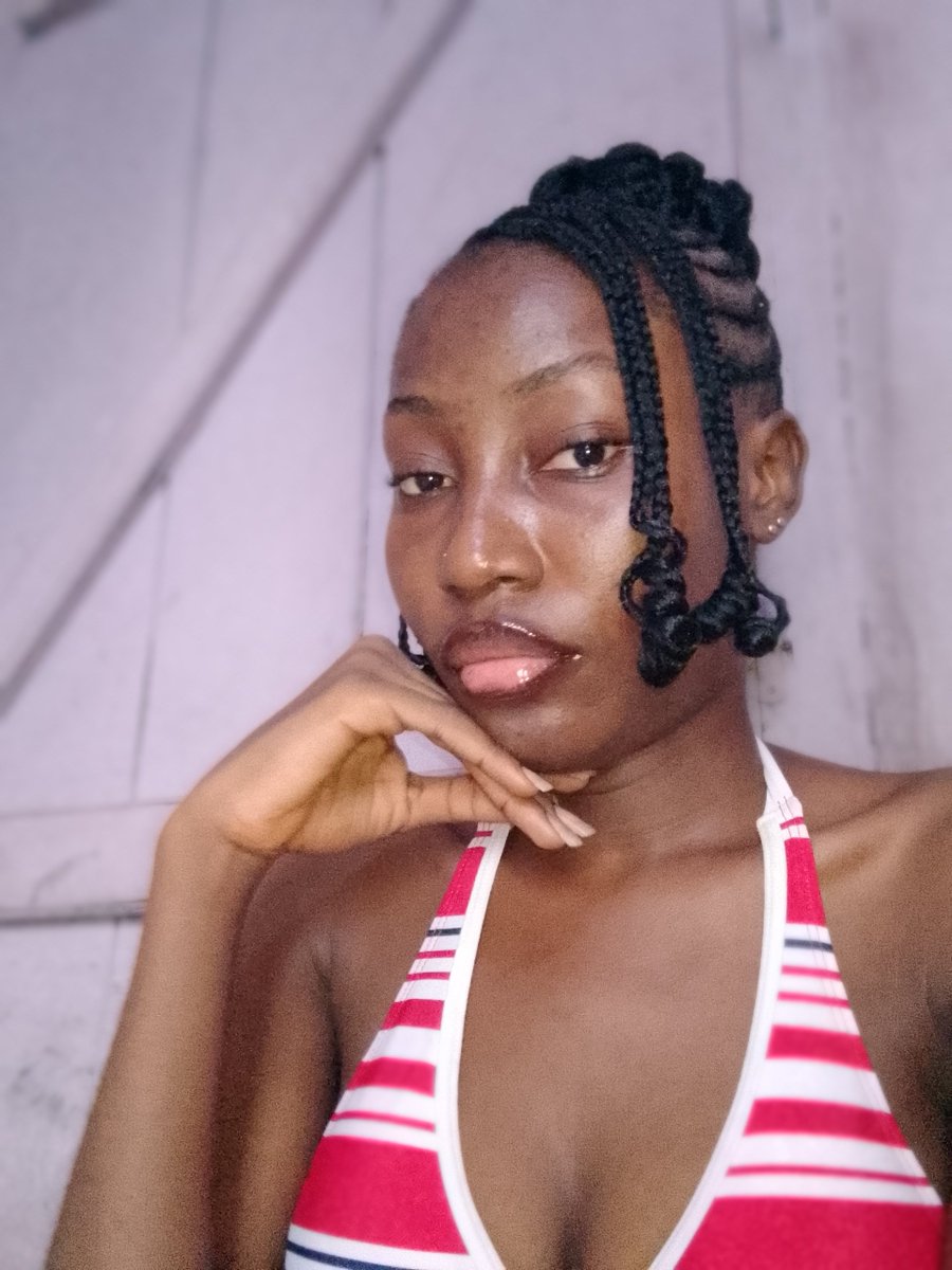NwaUkay's tweet photo. Have a splendid week, my loves! 🥰 https://t.co/4EV2wo4P4d