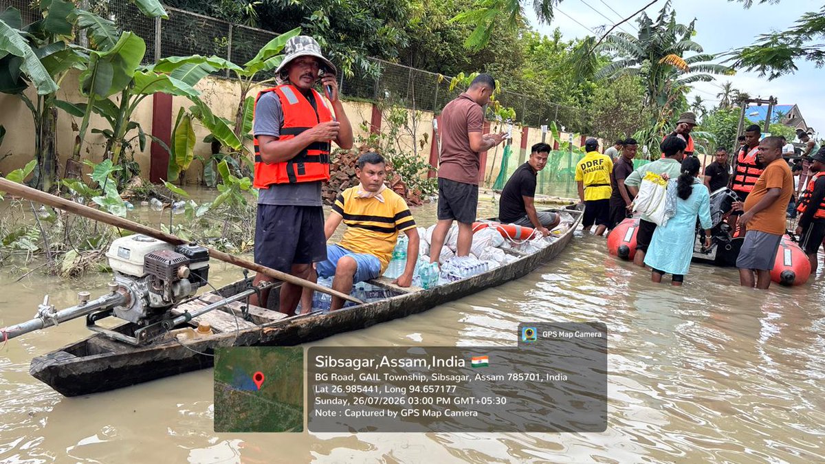 himantabiswa's tweet photo. Relief efforts are in full swing across flood affected areas of Assam.  

So far, over 211 MT of rice, along with drinking water, tarpaulins and other essentials, has reached affected families.

#AssamFloods https://t.co/pusy4CYwle