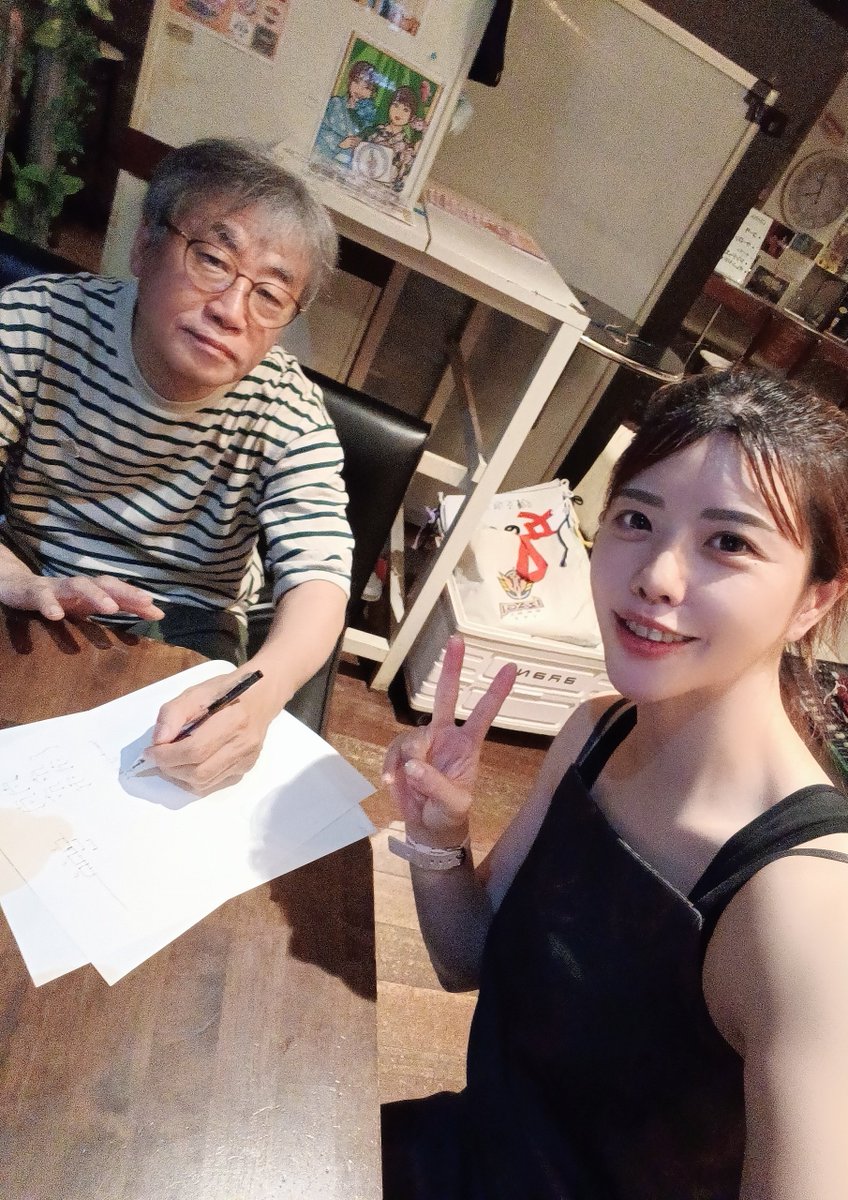 hapika0105's tweet photo. 今回の新曲、私はできないことだらけだった。
だけど、「できない」を隠さず、仲間に頼り、一緒に何度も練習してもらった。

だから前に進めた。

プライドがあってもいい。

でも、夢を叶えるなら、守るべきはプライドじゃない。
私はこれからも、「行動」と「仲間」を選ぶ。
音楽は1人じゃできない！ https://t.co/ATXQiZoGmB