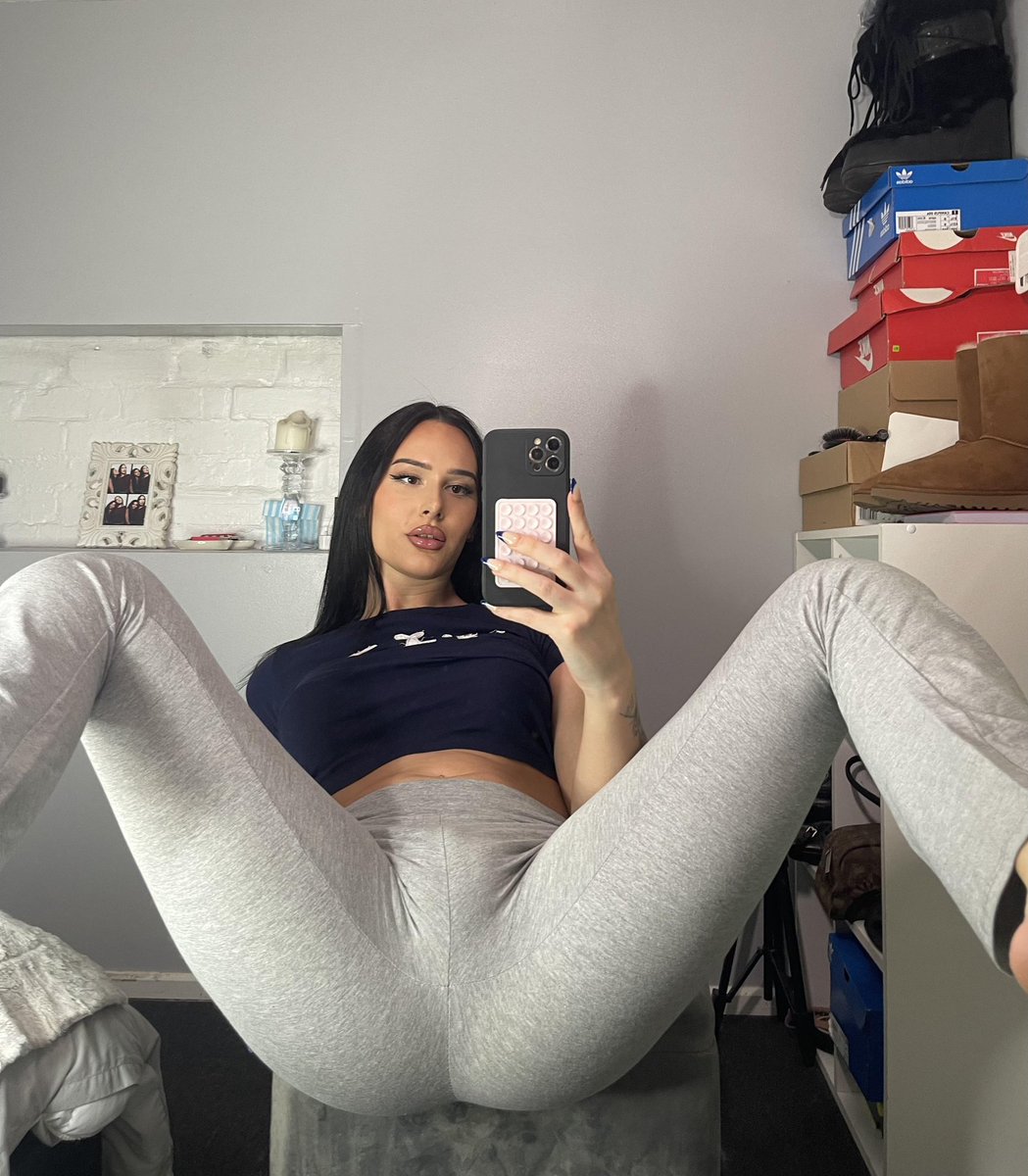 aliyahcharles73's tweet photo. #ladyboy #khobar
#ladyboy_khobar
#ladyboy_both_khobar https://t.co/lwqYDnmPVq