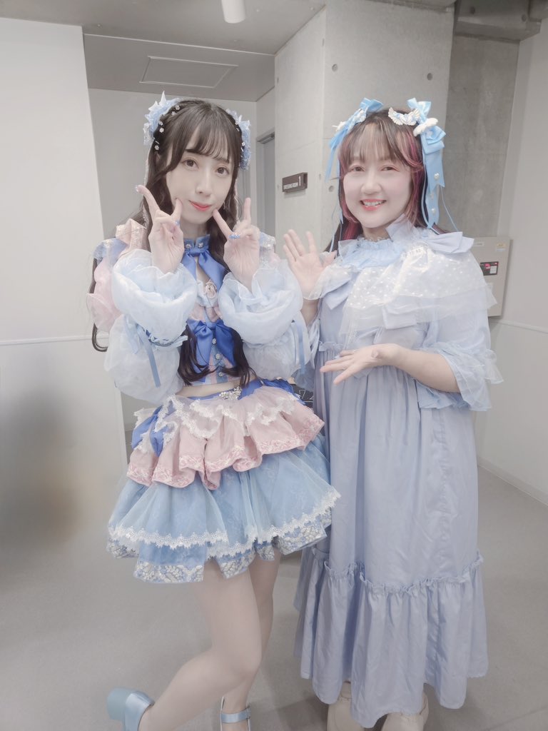 momoiktkr's tweet photo. ユカフィンさんかわゆい♡
聖誕衣装もすてきだね♡☆(´▽`)☆♡ https://t.co/NB0RT73qST