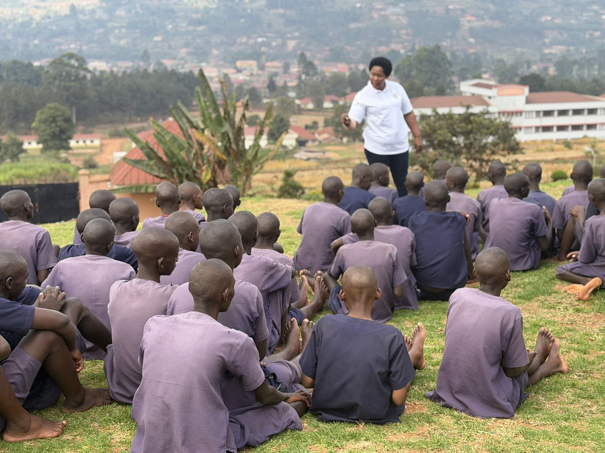 Boychildimpactu's tweet photo. United Boy Child Impact Network paid a meaningful visit to Kabale Remand Home, sharing hope, encouragement, and support with the young people. Together, we inspired positive change, promoted resilience, and reminded every child that they are valued &amp;capable of a brighter future https://t.co/uNHsY2HP1j