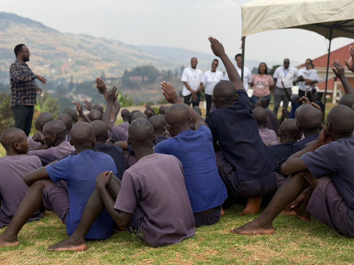 Boychildimpactu's tweet photo. United Boy Child Impact Network paid a meaningful visit to Kabale Remand Home, sharing hope, encouragement, and support with the young people. Together, we inspired positive change, promoted resilience, and reminded every child that they are valued &amp;capable of a brighter future https://t.co/uNHsY2HP1j