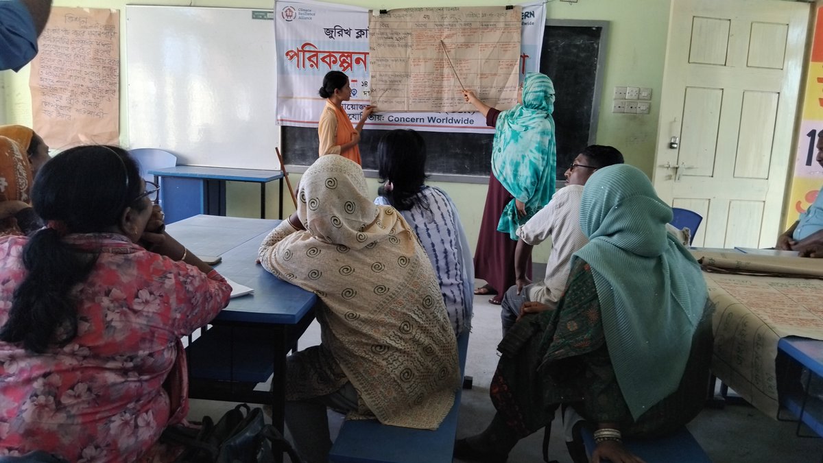 ZCRAlliance's tweet photo. Through the creation of community resilience action groups (CRAGs), @Concern is supporting communities in Bangladesh to improve flood resilience by mobilizing communities and facilitating joint planning with government agencies.
 
Find out more: https://t.co/fs18weY2aT https://t.co/YTBOKvEvFF