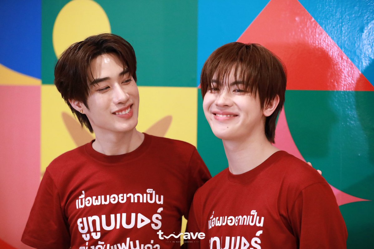 twavebyku's tweet photo. "เติ้ล - เฟิร์สวัน" ในงานพิธีบวงสรวงซีรีส์เรื่อง "เมื่อผมอยากเป็นยูทูปเบอร์แข่งกับแฟนเก่า (You(R)Tuber)" 

YourTuber Workship
#บวงสรวงYourTuber
#TleFirstone #เติ้ลเฟิร์สวัน 
#TLE_mtm #TleFirstone
#YourtuberSeries https://t.co/0PeulqJcI9