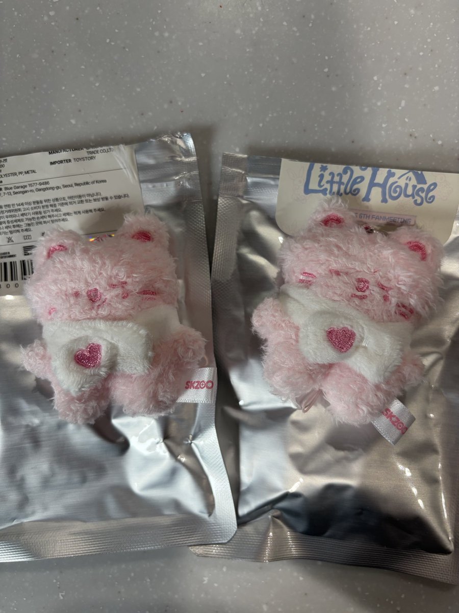 mi4yo6ri's tweet photo. straykids スキズ 買取 SKZOO マイクロ ぬい ペンミ

譲)ジニレット🍓
求)送料込み1500円

1点のみお譲りいたします！
お声がけください🙇‍♀️ https://t.co/ik4p1LrTQY