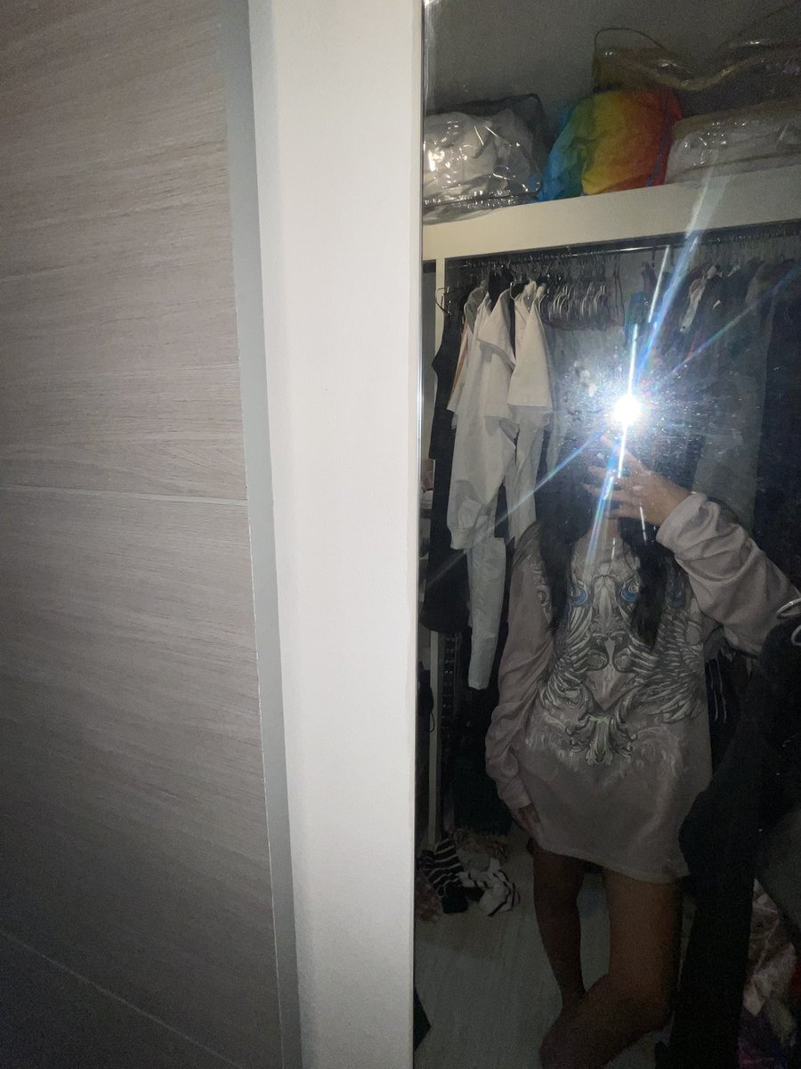 qurryesp's tweet photo. ลายมัน เต็มหน้าหลัง สวยมากคับตัวนี้
detail: 42/27
defect: -
price: 200รวมส่ง

#ส่งต่อเสื้อผ้า #ส่งต่อเสื้อผ้ามือสอง #ส่งต่อcintage https://t.co/bjSuU8R0er