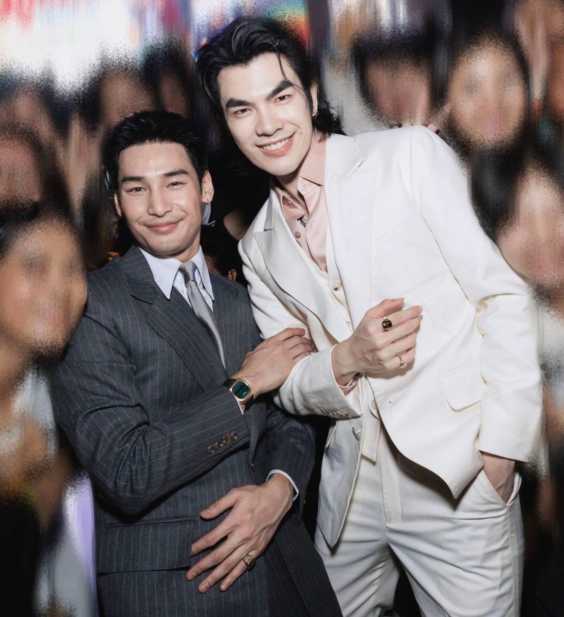 mbebeconcon's tweet photo. ไปเจอคลิปนึงในตต ที่เค้าคงรวมลุค Pinterest แล้วมัน so MileApo Code มากๆ แถมมีรูปจริงมายโปติดมาในคลิปด้วย เออนี่สินะ ออริจินอลพินเทอเรส เหมือนจะพูดเว่อ แต่เรื่องจริงทั้งหมด https://t.co/dimaE4vYhZ