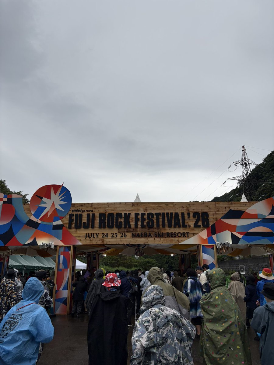 nakataro's tweet photo. 3日目だけ！フジロックに！行ってました！！ https://t.co/TPlzM36EFi