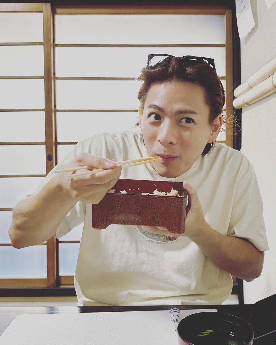 taiyo8191's tweet photo. 昨日うなぎ食べたかなぁ？
#平野紫耀かわえぇ祭り https://t.co/3etUbS3pmD