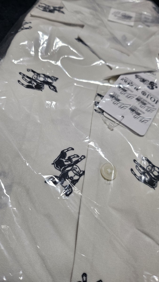 meccomecco08's tweet photo. GUの追加販売したイギーシャツ、届いたヤッター☺️
人気過ぎて全然買えなかったからほんと有難いですねェ
今度出かける時に着るでし✌️ https://t.co/F86NckJ1u1