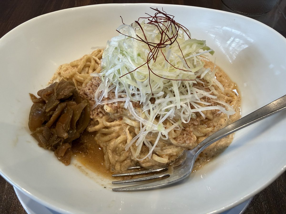 SplitUp2018's tweet photo. 担々麺 胡
汁なし担々麺🍜 https://t.co/hbQnxtLibT