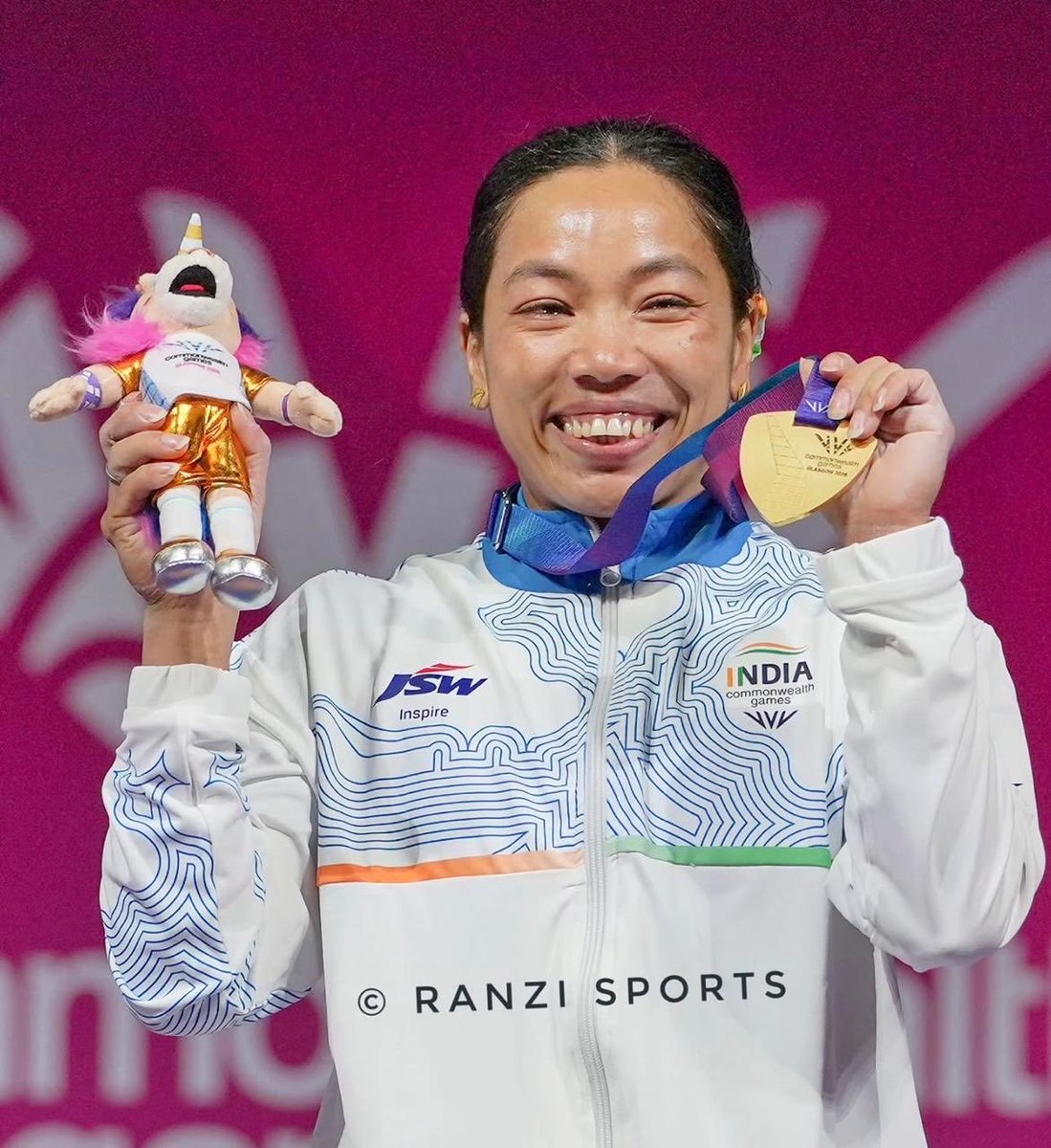 sufisoulsaim's tweet photo. Such a proud moment for India! 🇮🇳 Congratulations to @mirabai_chanu on bringing home the 🥇 for the nation. Your strength, dedication, and determination continue to inspire millions. India celebrates you! 💙 #India #Gold #Champion https://t.co/ByF3tFlVVZ