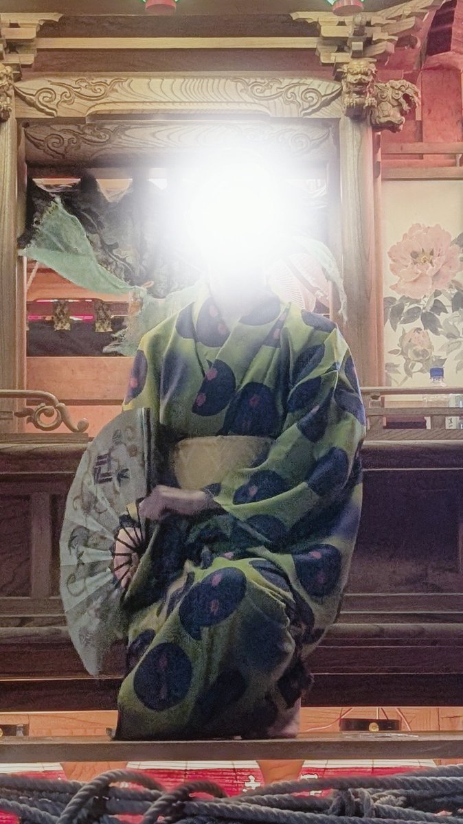 S_Lemon_0330's tweet photo. 許可が出たので(←？！)
夏祭りフーゴの浴衣着て
山車乗って踊ってきましたよ。
特に柄が浮くことなかったですね。
練習着にさせていただきます ᐠ(  ᐢ ᵕ ᐢ )ᐟ
※帯は別の物 https://t.co/5e3W5LobBX