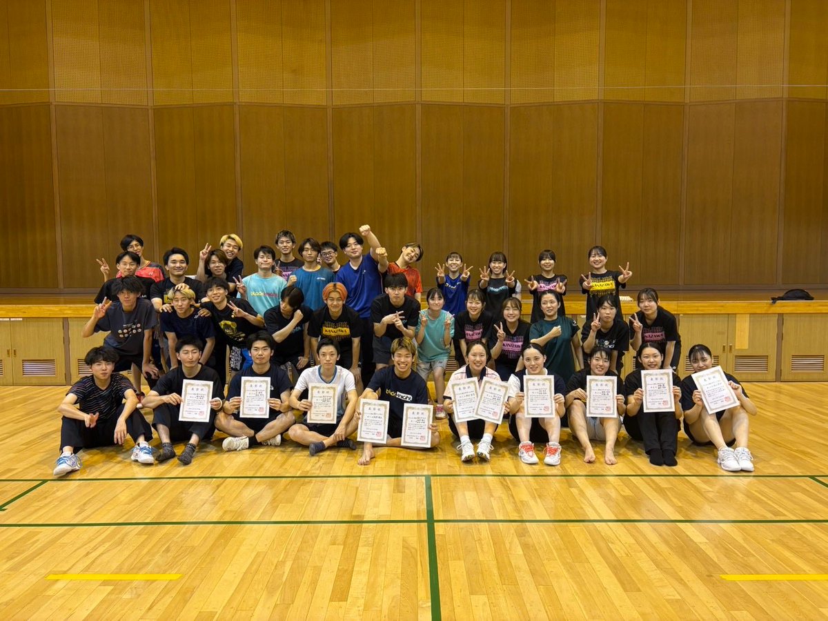 kubc2011's tweet photo. 北陸地区国立大学体育大会お疲れ様でした！
暑い中での試合となりましたが、みなさん素晴らしい戦いぶりでした！
引退された先輩方もいるので、その想いを引き継いで成長できるようこれからも頑張りましょう！ https://t.co/zGYdGvVmB5
