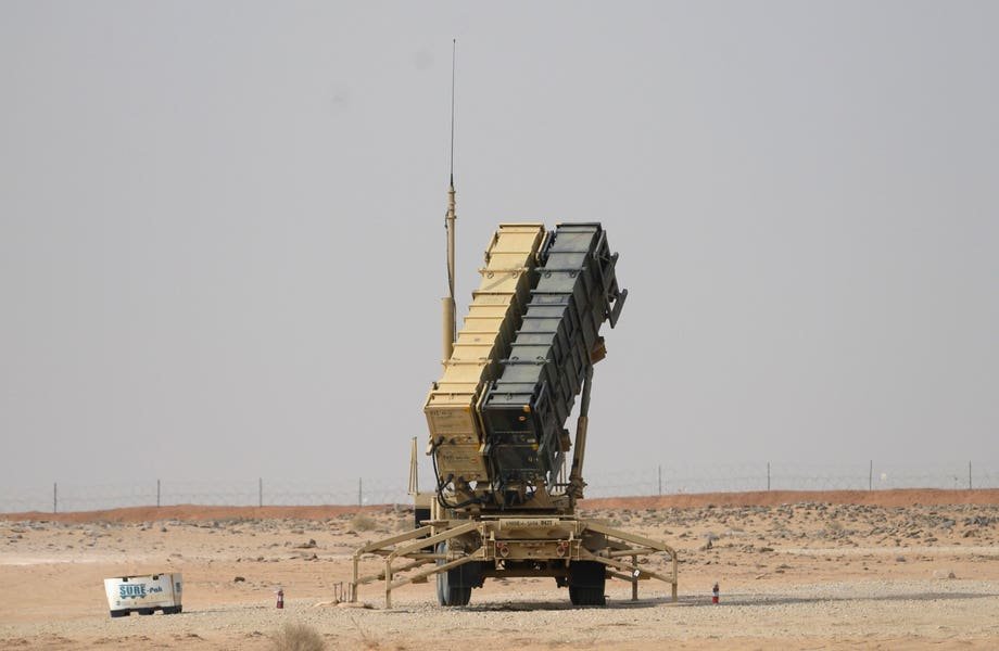 Currentreport1's tweet photo. BREAKING:

Saudi Arabia says it intercepted and destroyed several drones targeting oil facilities in the Eastern Province and Riyadh.

Riyadh said the drones were launched from Iraqi territory by Iran-backed militias. https://t.co/iYZljZkQGf