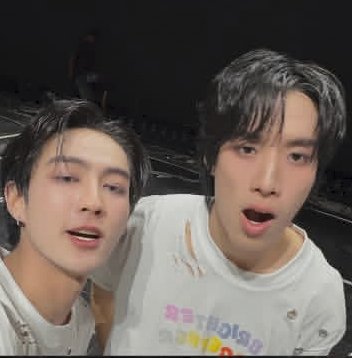 Aumsd's tweet photo. @imnotyourbie อันนี้เบาๆคับ https://t.co/kJTQULqJvK