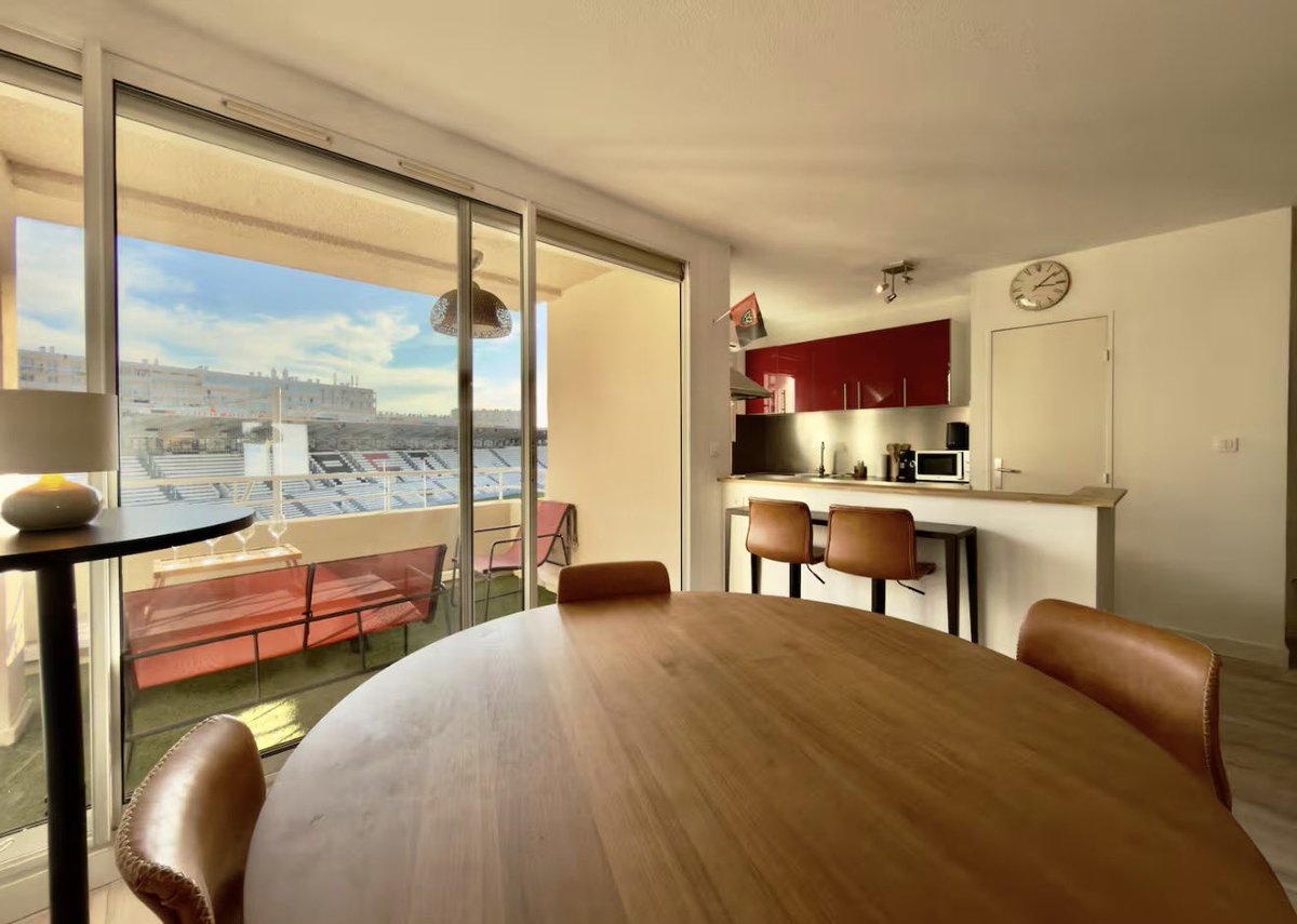 GiftedEsoteric's tweet photo. Found an Airbnb in the south of France inside a football stadium, very kino https://t.co/u9TLFiQJ6S