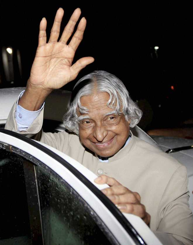 tanuj_sarai's tweet photo. Fortumate that I have witnessed the era of a legend.
Miss you Kalam Sir!

#Kalam
#APJ
#President
#India
#Republic https://t.co/5K9vaYgGIW