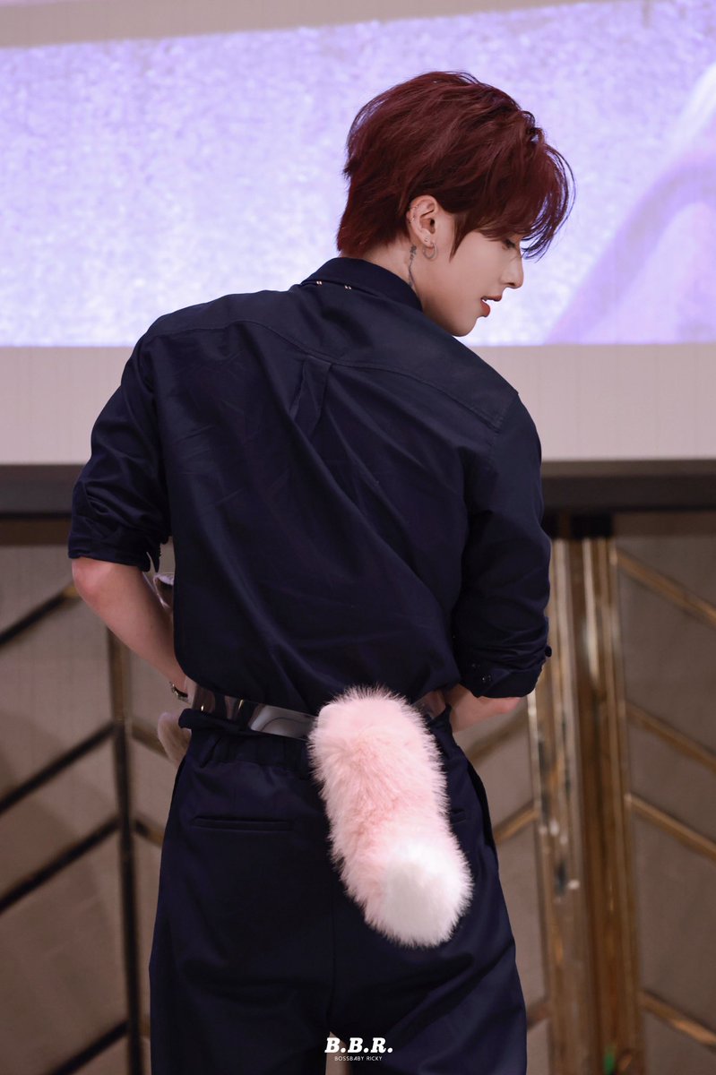 BossBabyR520's tweet photo. 260727 HQ
Yeti 팬싸

#리키 #Ricky #沈泉锐 #リッキー #AND2BLE  #앤더블 https://t.co/mxTPVIFOT8
