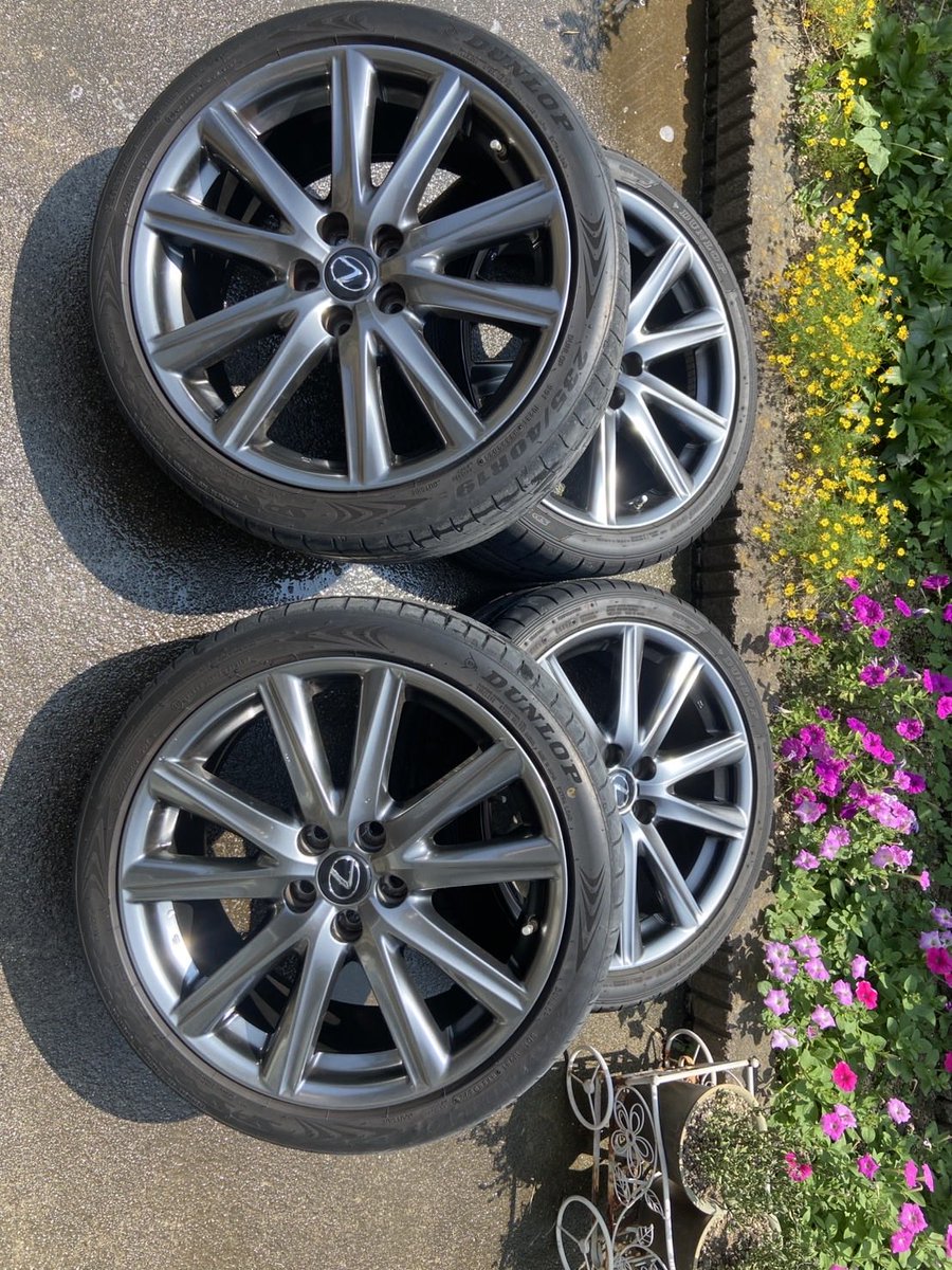 hilo6z34's tweet photo. LEXUS純正ホイール
詳細は写真の通り
直接取引希望　値下げ不可
80000円
#ホイール売ります https://t.co/keYmavEpRy