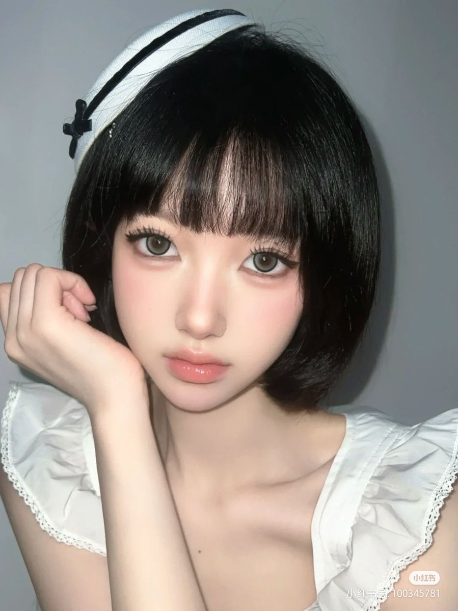 kimokimokimo00's tweet photo. 綺麗な黒髪ボブヘア、吸い込ま��そうな大きい瞳...お人形さんみたいに可愛くって見惚れてしまう... https://t.co/ejOWjatFZ9