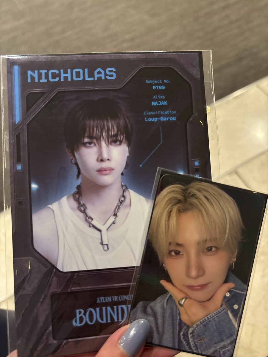 Saku_0708_'s tweet photo. &amp;TEAM VR CONCERT BOUNDLESS 入場特典 ポストカード トレカ 交換

譲: ポストカード　NICHOLAS
      トレカ(レア)    YUMA

求: 同種　JO

現在、横浜ブルク13にいます！
交換可能な方いらっしゃいましたらお気軽にお声掛けください🙇‍♀️✨
 #andTEAM_交換 https://t.co/LXO8bwvwCi