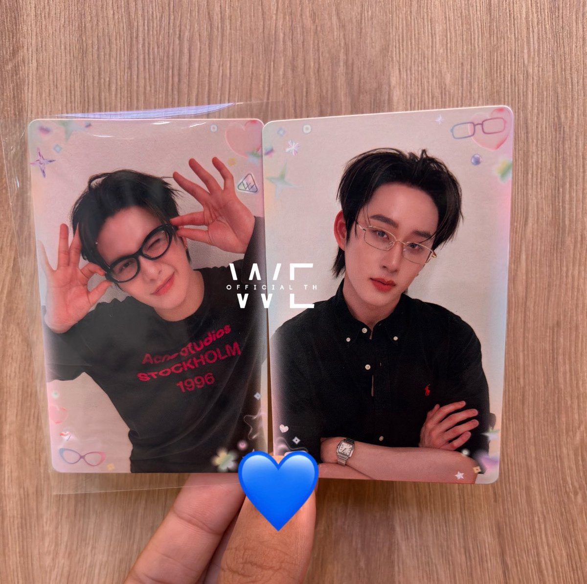 WEofficialTH's tweet photo. แว่นมานี่มาาาาาา  😎😎

#WilliamEst #WESLEY https://t.co/zwTE8N0a5F
