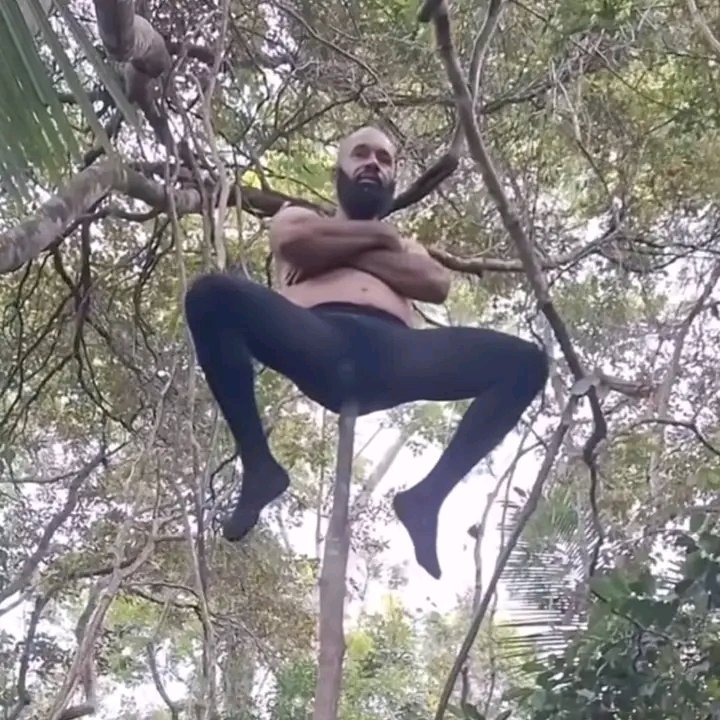 childofrose_'s tweet photo. versi terbaru 😂😂😂 https://t.co/l6aurdEkvI
