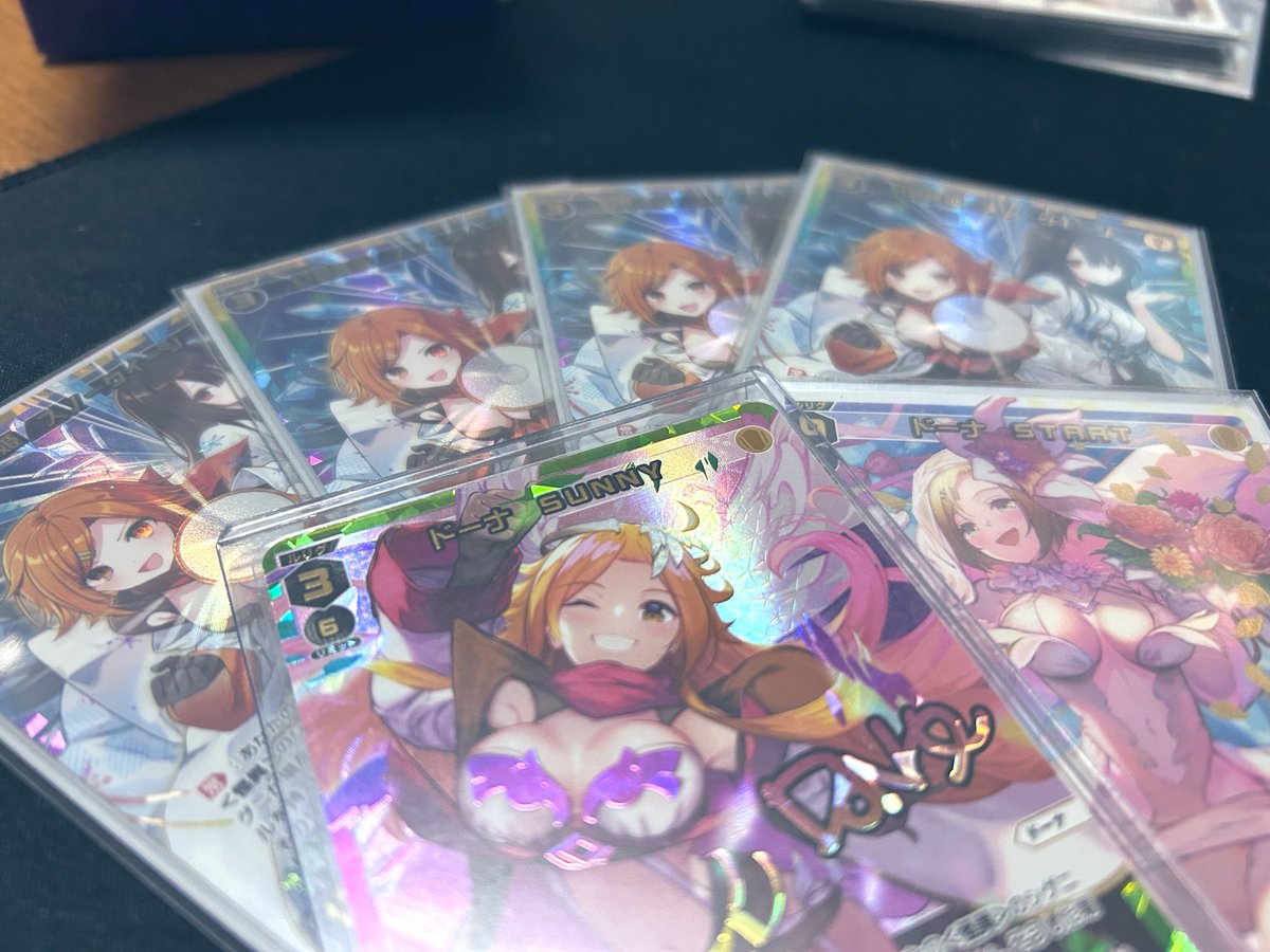 bijin_desu's tweet photo. 俺のウィクロス最新弾
始まったなって感じ… https://t.co/MjX05FGsrG