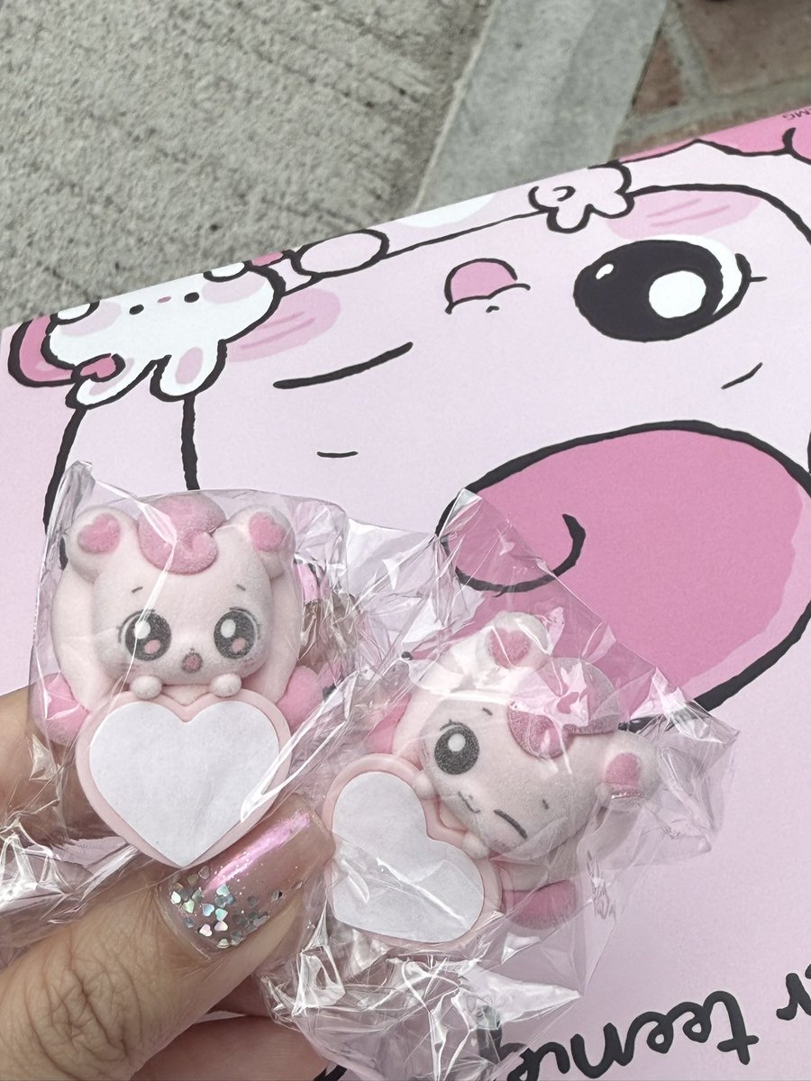 chi_3_ne's tweet photo. ランダムリベンジ大成功❕
ハチュピンコンプ嬉しすぎる🥺💗 https://t.co/AnNlEntYrw