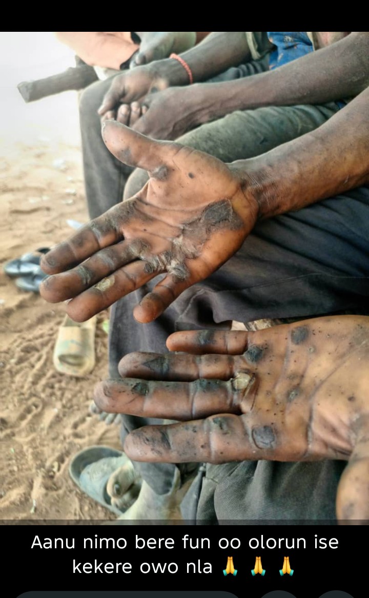 francojay90's tweet photo. No One see the Hand of this Guy, Once Money Comes people begging to a question Them,even EFCC Agbo Ile start to Hunt Them,it well https://t.co/r0u2MjP0ZS