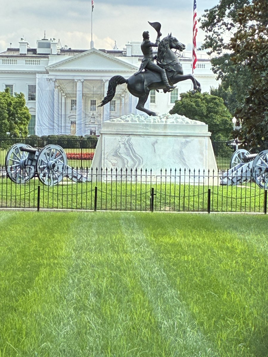Coach_AlJohnson's tweet photo. Good Morning from DC #FAMILY https://t.co/sQ5NeWe0Ll
