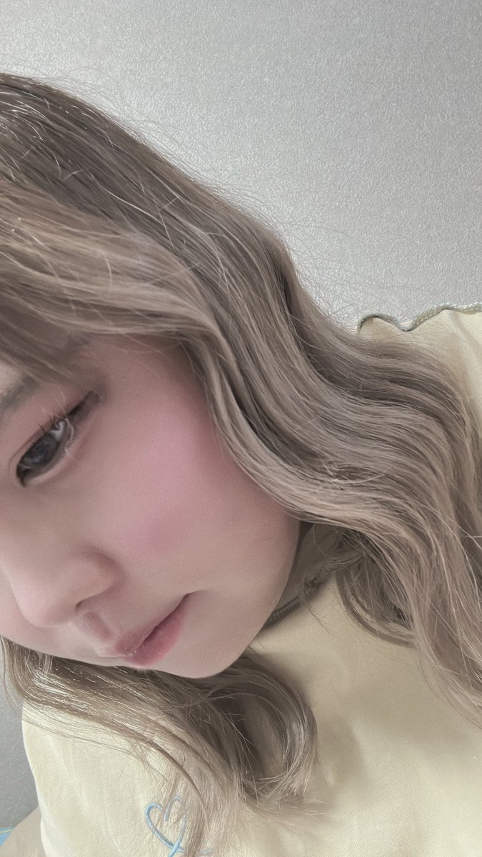 g_7n8's tweet photo. かわいいとゆえ？5キロ痩せたんだからなぁおい https://t.co/EDLiYQ9fkl
