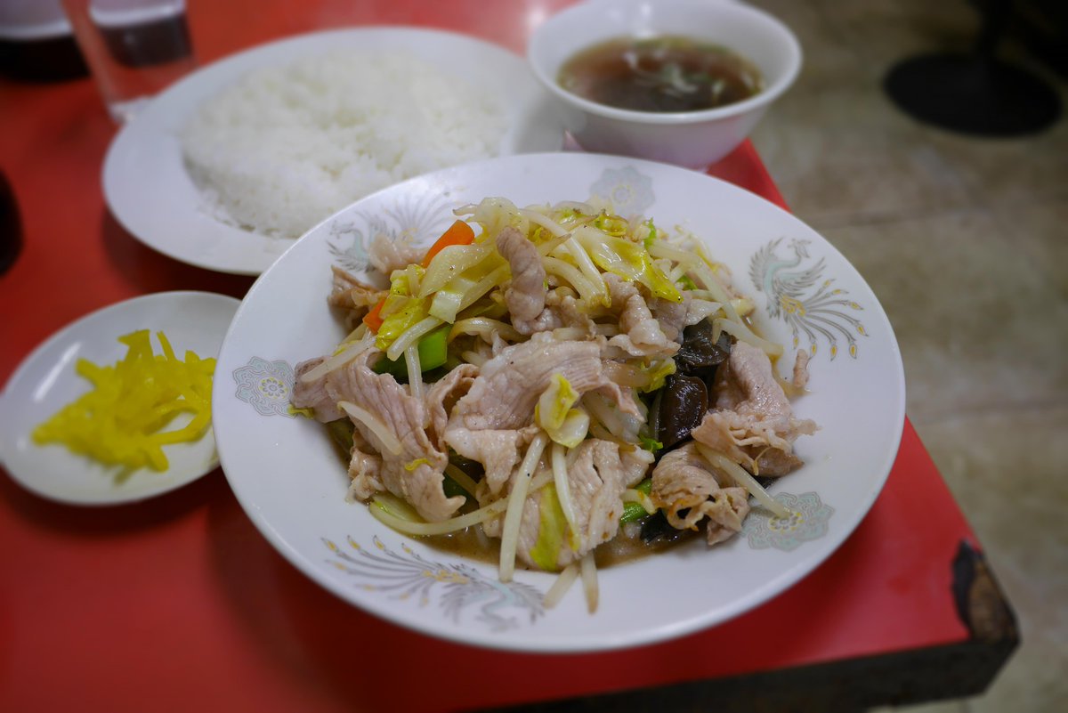 ioshiro's tweet photo. 新小岩「宝竜」の肉野菜炒メ飯
https://t.co/tmB2SsLhbK
#食堂
#Diner
#宝竜
#肉野菜炒め
#新小岩
#町中華 https://t.co/8lISkwN0HW