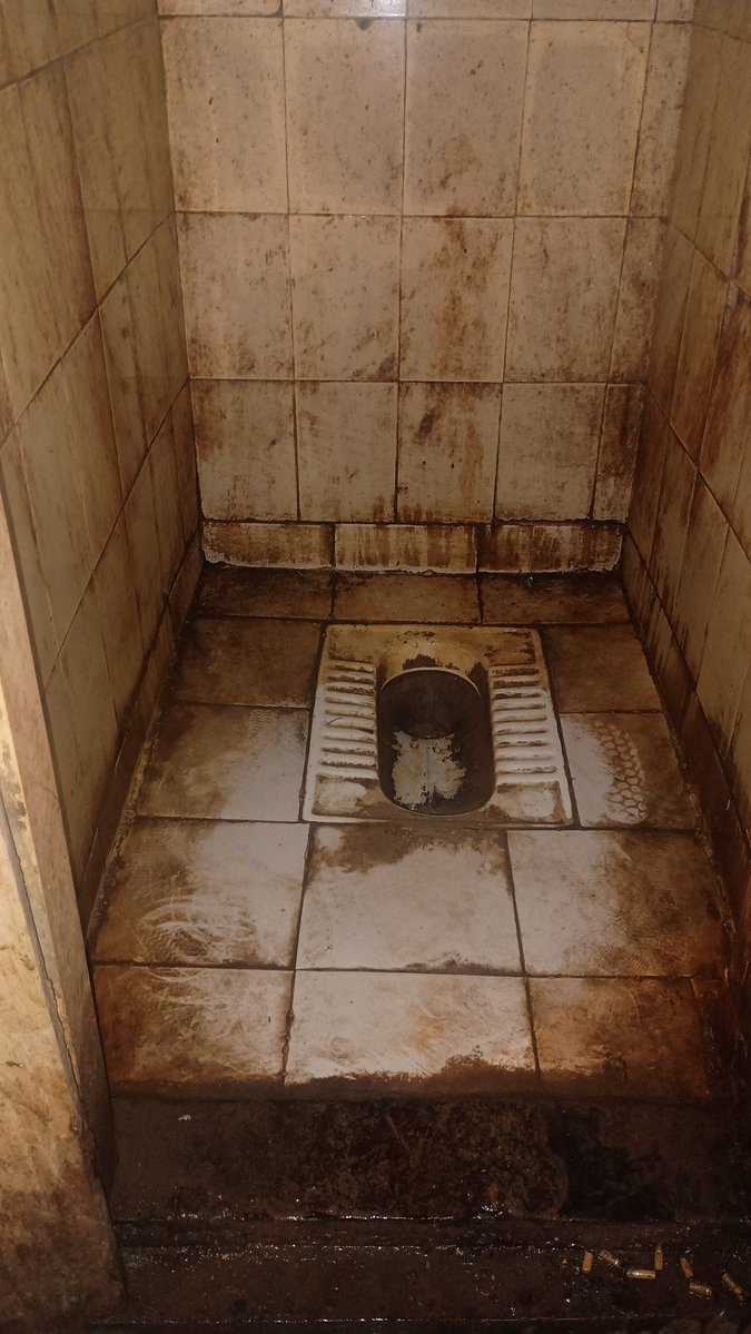 kalpesh2smart's tweet photo. Urgent Public Grievance
For over 20 years, the public toilet at  has remained incomplete since 2005. 
We sincerely request immediate intervention from @PMOIndia @CMOMaharashtra @mybmc @mybmcWardHE @mybmcSWM and the concerned MLA, MP, Municipal Commissioner https://t.co/gNLghq1tDV