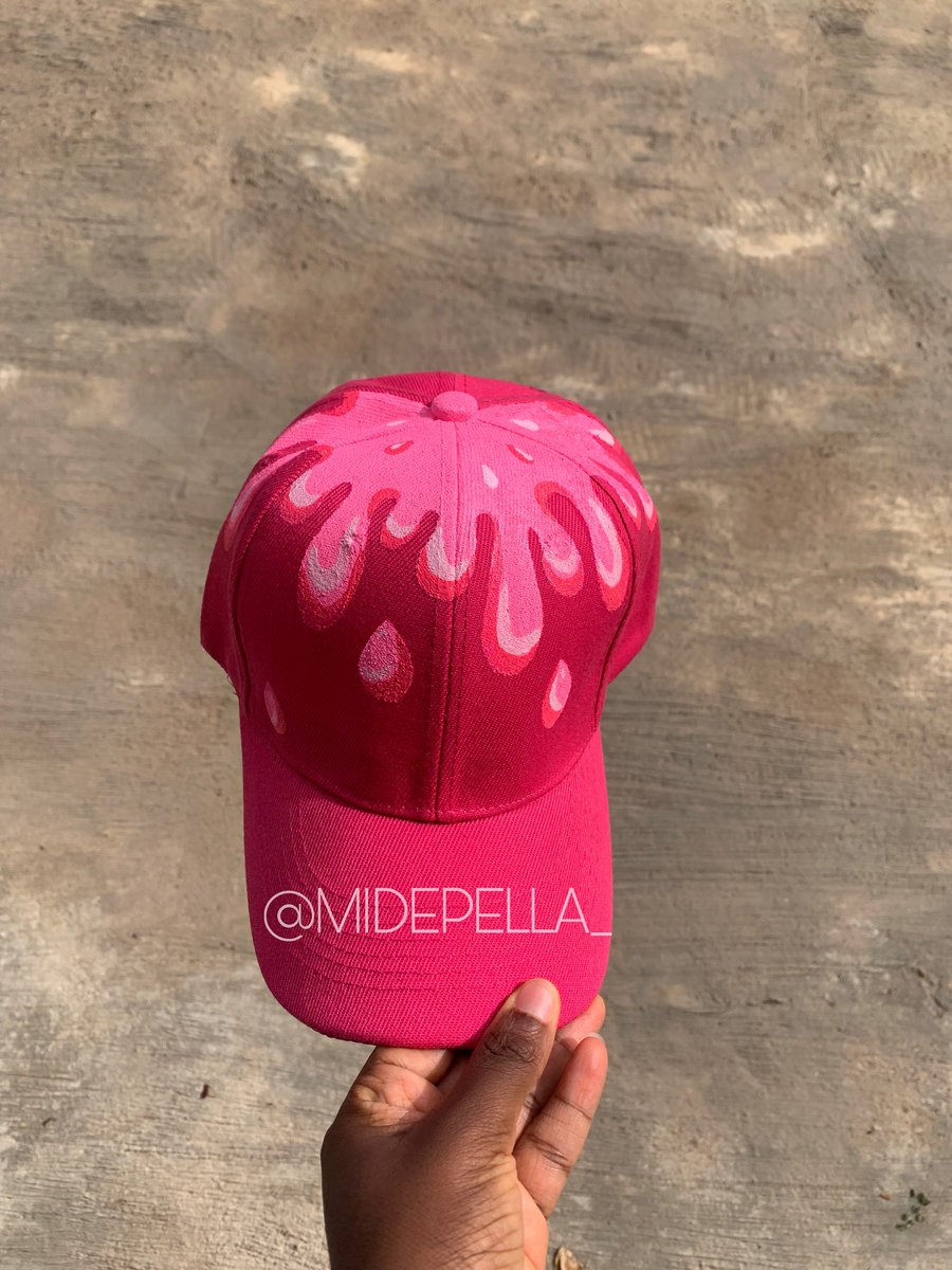 Midepella_'s tweet photo. Handpainted face caps 

Price: 15,000 Naira 

Shop here: https://t.co/bicZf9WGaZ https://t.co/3IXOl5WEa7
