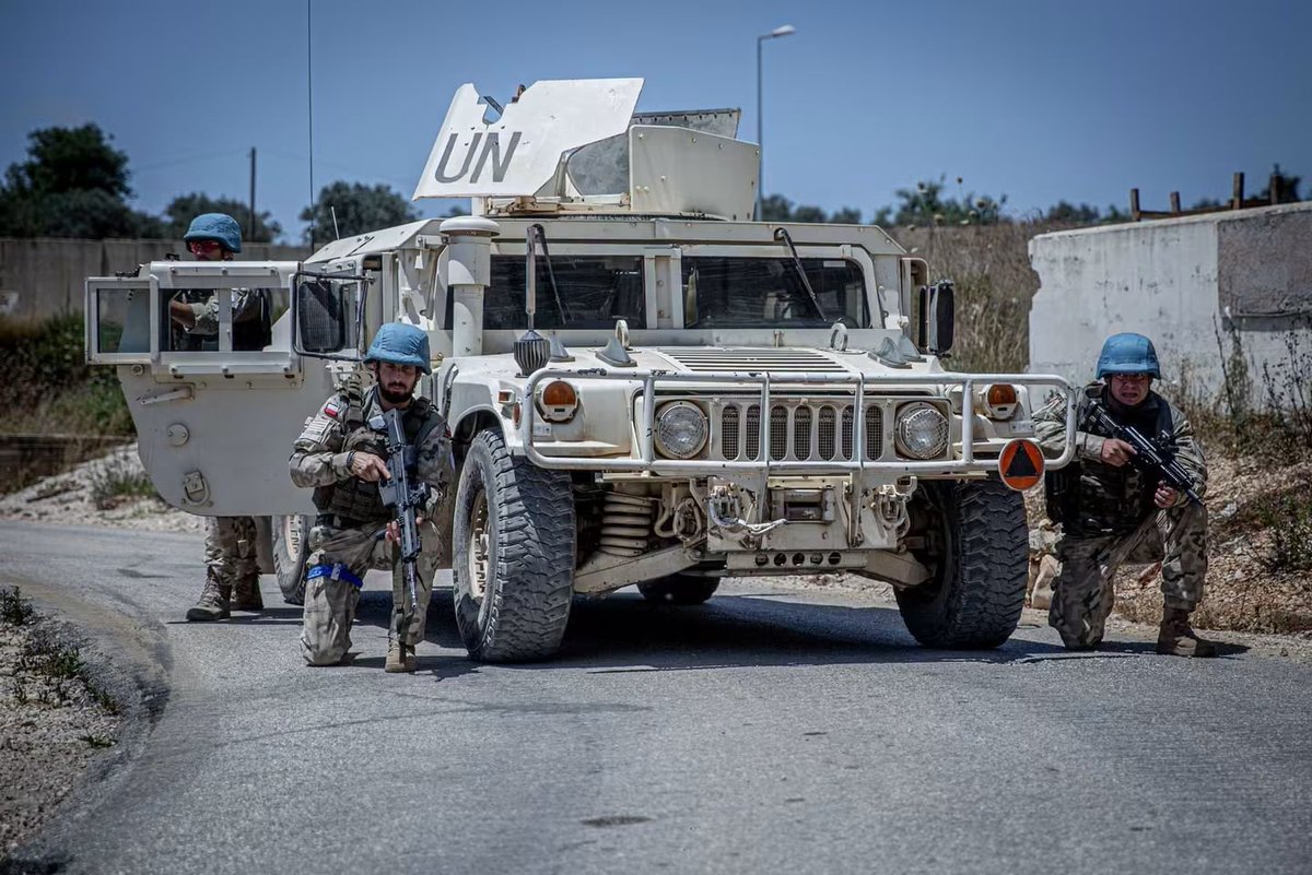 TheGreyPatriot_'s tweet photo. 🇵🇱🇮🇪 Today's joint training of our and Irish peacekeepers (as part of unified IRISHPOLBATT unit) of UNIFIL in Camp Shamrock in Lebanon.
#Poland #Polska #Irish #Ireland #Lebanon #UN #UnitedNations #Military #Tactical #Peacekeepers #Training #UKM2000 #Army https://t.co/PlNg2STity