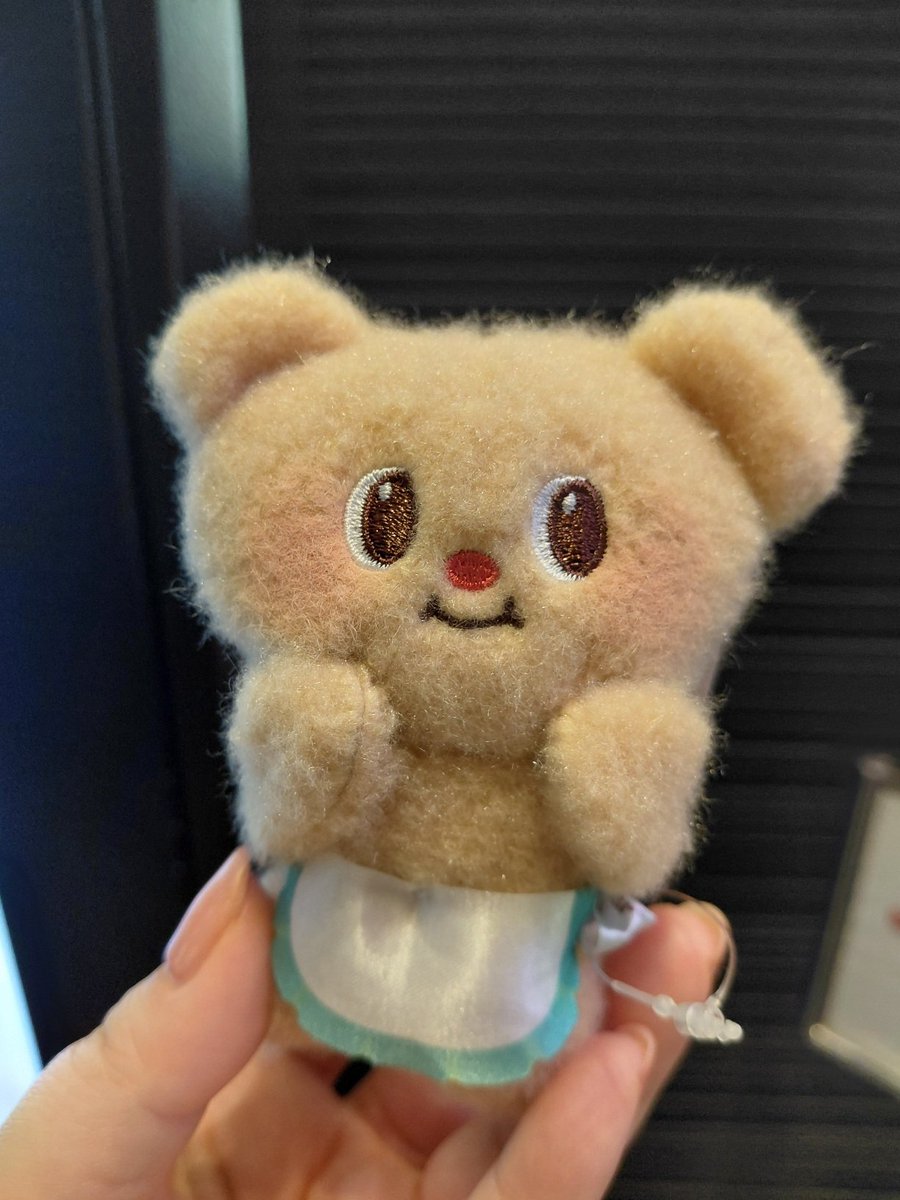 mt_takae's tweet photo. クレーンゲームになってると聞いたので、探したらあったよ🐻
バターベアちゃん🐻
がんばってげっとーー🎵🎵 https://t.co/ji7dm5NJfD