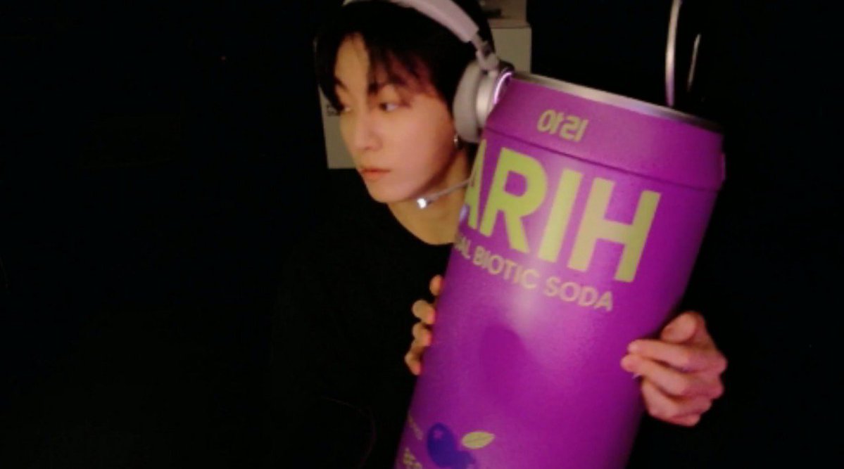mniynkk's tweet photo. THAT BIG ASS https://t.co/3J7HA3HKOh