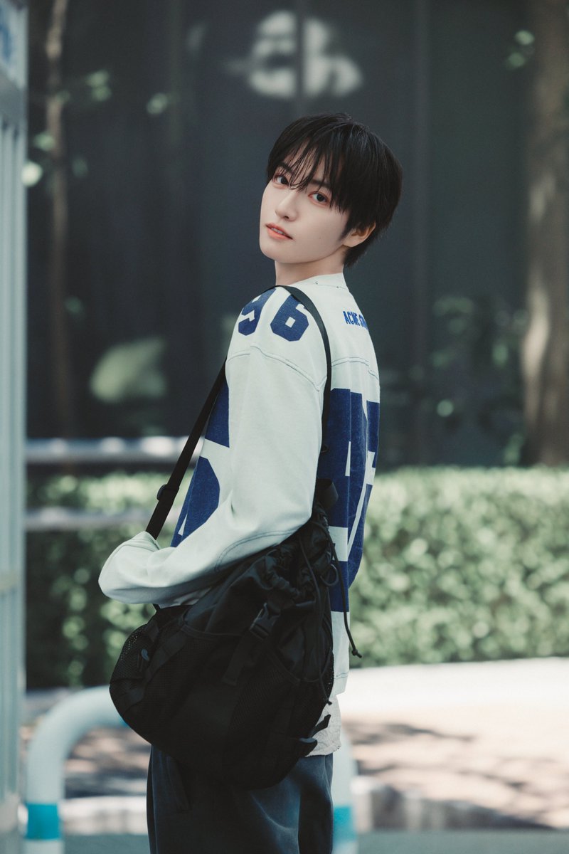 KO1KEYZGLOBAL's tweet photo. [📸] 260727 @KO1KEYZofficial

𝗖𝗢𝗡𝗖𝗘𝗣𝗧 𝗣𝗛𝗢𝗧𝗢 #𝟭
￣￣￣￣￣￣￣￣￣
#SIYOUNG

DEBUT SINGLE
"KO1KEYZ"
2026.10.07 RELEASE

#KO1KEYZ #シヨン
#コイキーズ #코이키즈 https://t.co/Zsnx5mNGtR