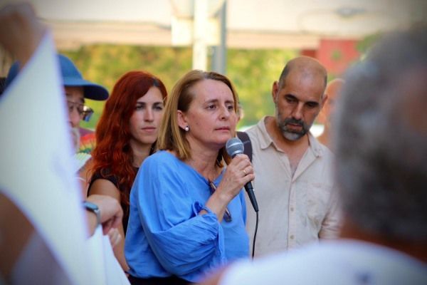 PuertoRealHoy's tweet photo. Aurora Salvador celebra que Correos mantenga abierta la oficina del Río San Pedro: «La movilización y la unidad han dado sus frutos».

➡ https://t.co/KzKW4Si3Cf

📝 por Redacción

#PuertoReal https://t.co/TM79ujQphn