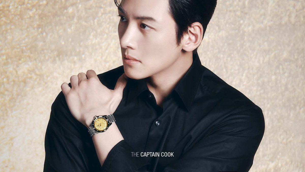JCWPhilippines's tweet photo. A watch built to shimmer with every move.
Take a closer look to see our new Captain cook with its golden dial and diamond powder-like finish worn by brand ambassador Ji Chang-wook.
#Rado #Feelit #RadoCaptainCook #MasterOfMaterials #RadoxJiChangWook #radoph https://t.co/Hn9Nr8qp17