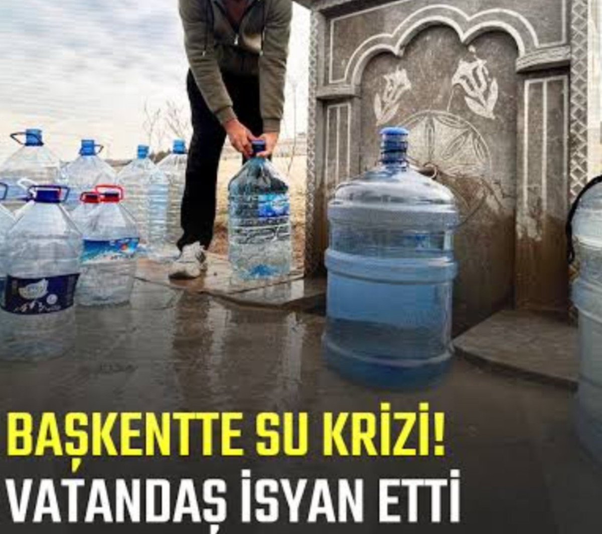 Nexfront_'s tweet photo. Ankara'da 3 gündür Sular Yok.. 
Ankara'da 3 gündür Sular Yok.. 
Ankara'da 3 gündür Sular Yok.. 
Ankara'da 3 gündür Sular Yok.. 

Suların Ne zaman geleceği ise merak uyandırıyor vatandaş muhattap bulamıyor. 

@mansuryavas06 @ankarabbld 
@06melihgokcek https://t.co/VplI2ce6D7