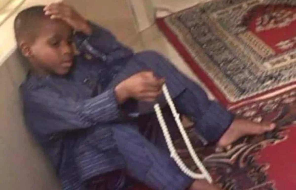 mahsaramm's tweet photo. çok sevdiğin şeyden Allah için vazgeçmek. https://t.co/B1eeax65bC