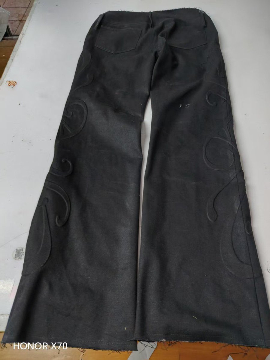 nadhchrd's tweet photo. Working on the black Embossed Denim for the end of year inshAllah
In this pic it’s raw, still need to wash it https://t.co/2tm8VXSAGp