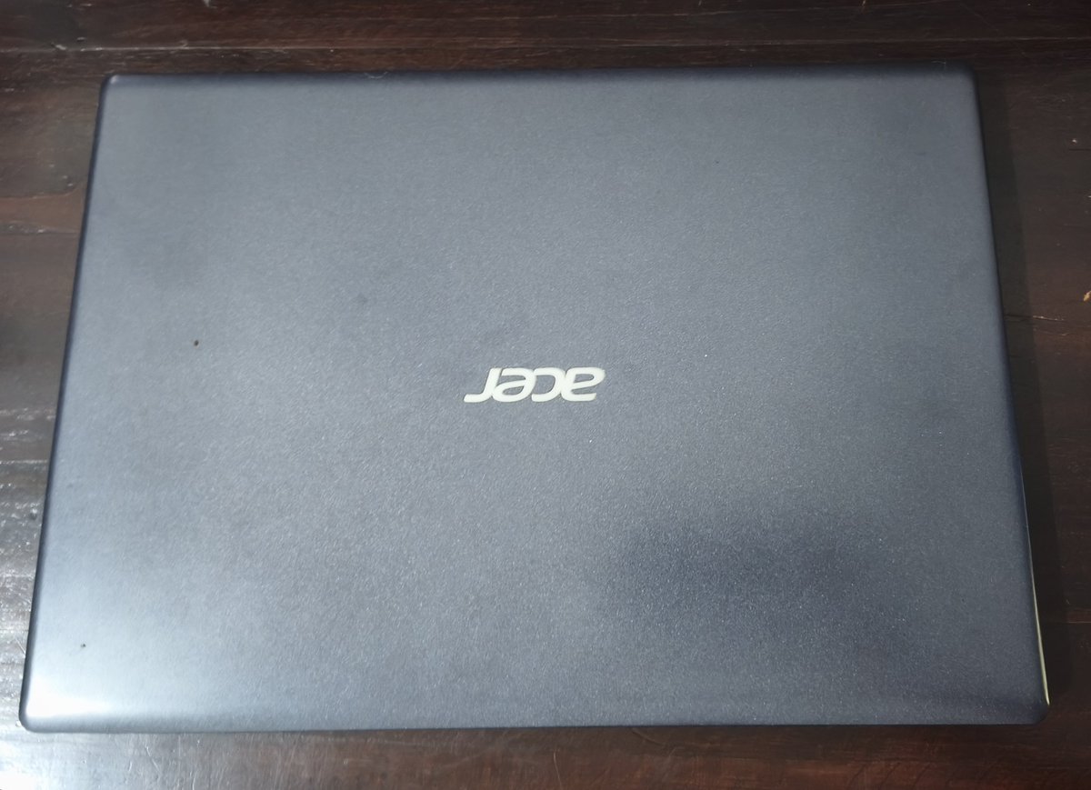 finesihyt's tweet photo. WTS JUAL Laptop Acer Aspire 3 A314-22 pemakaian pribadi, beli baru FULLSET

AMD Athlon Silver | RAM 4GB | SSD 256GB

Habis dicleaning + re-pasta + reset, tinggal pake

💰 2jt nego, COD Jabotabek/UI Depok

#zonauang #zonabu https://t.co/VAAxm52VVI